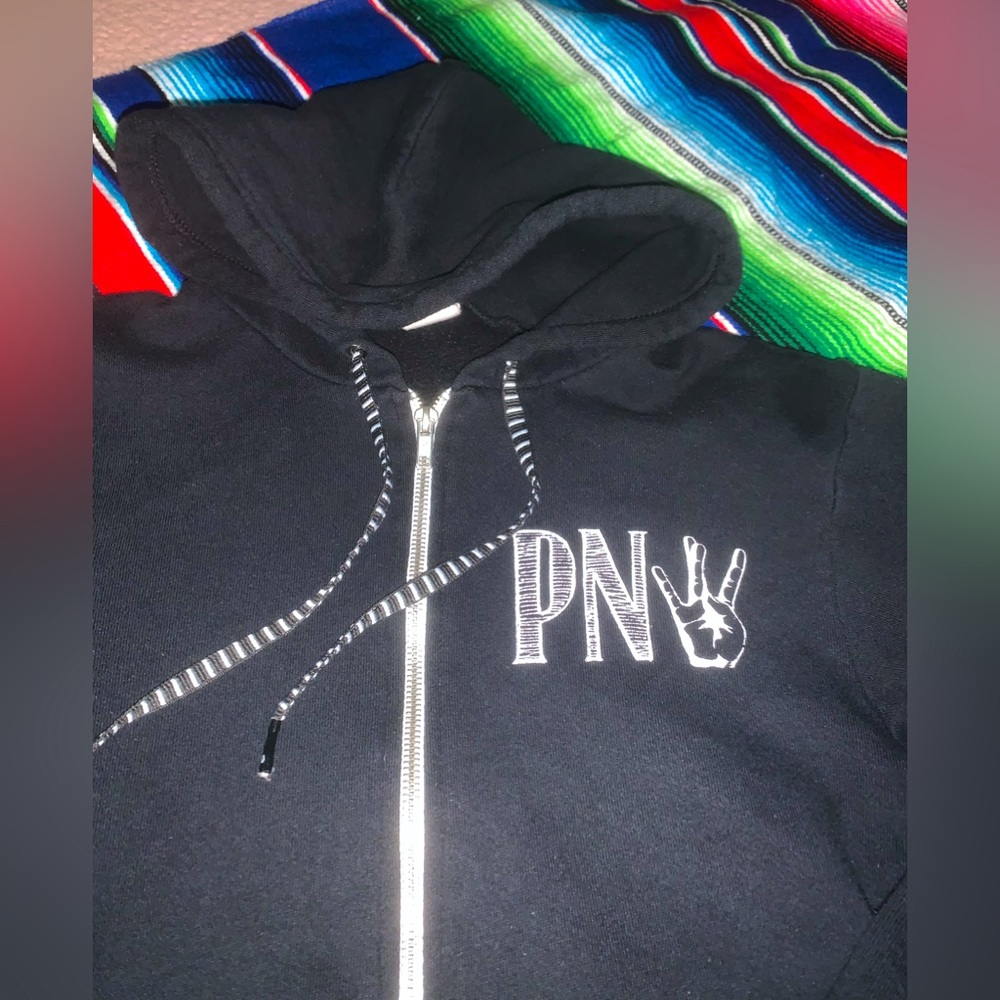PNW hoodie • sm